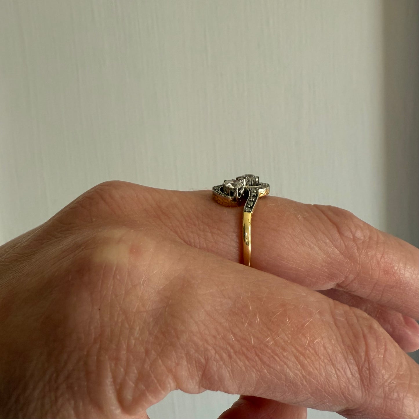 Art Nouveau Toi et Moi 18k Yellow Gold Ring with Natural Diamonds Size 6.75