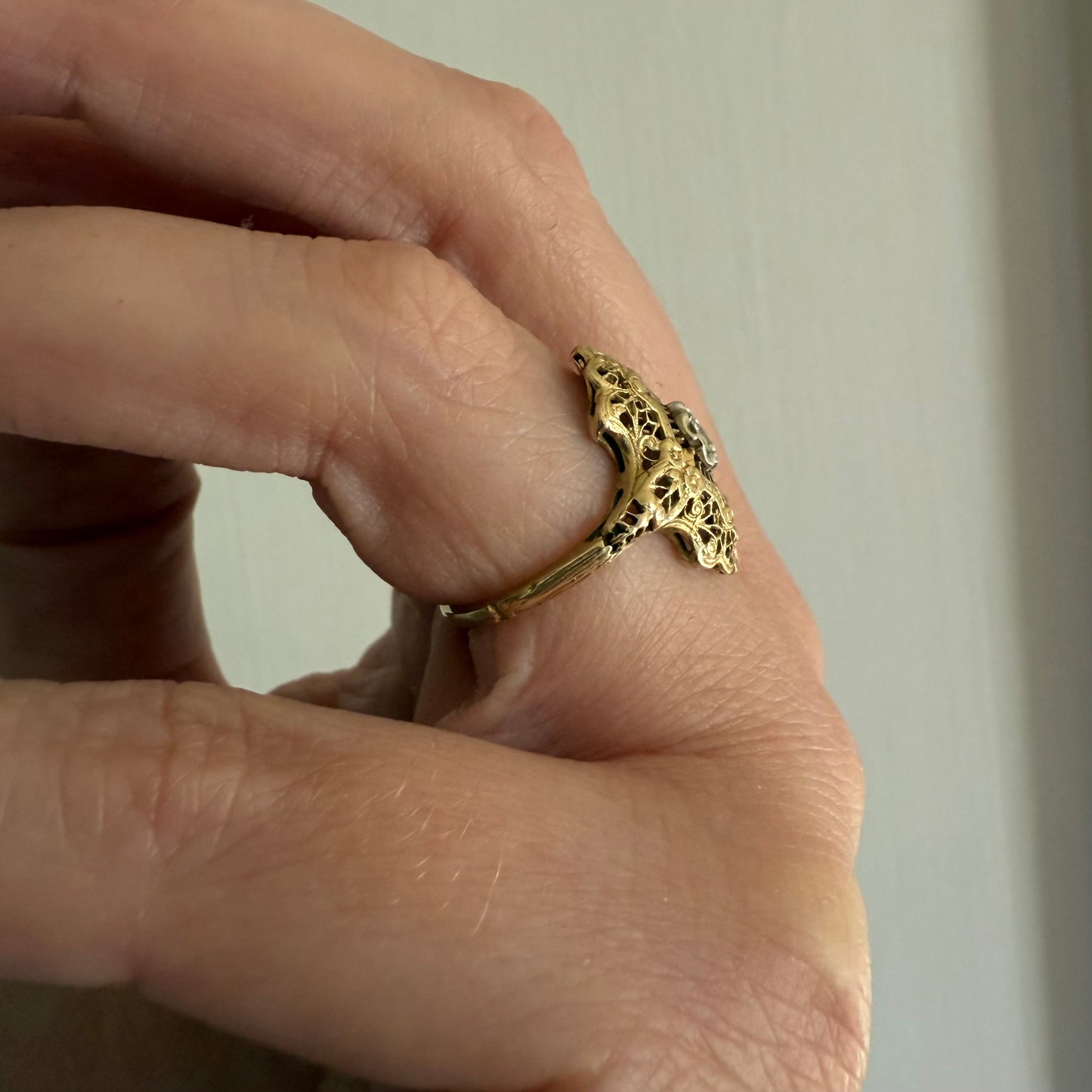 Art Deco 14k Gold Filigree with .15ct Diamond Ring Size 6