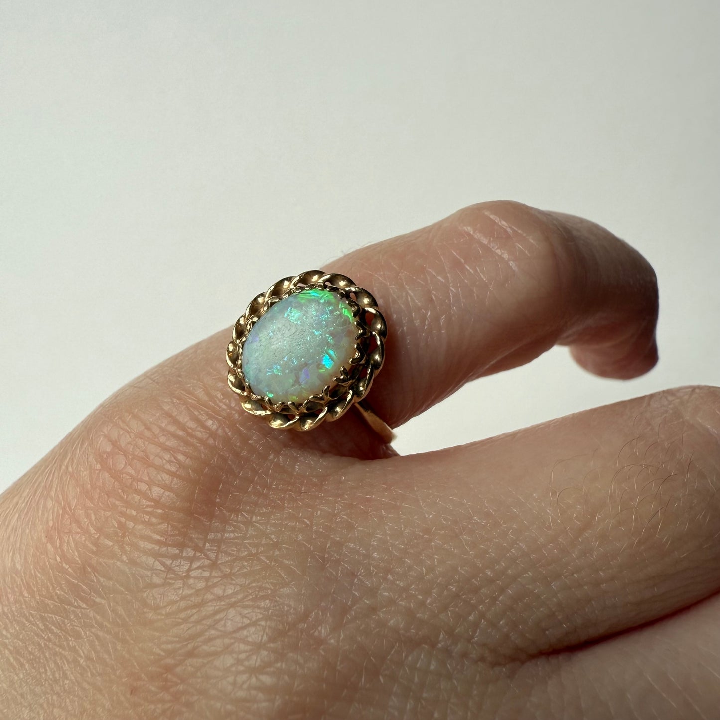 14K Twisted Rope Yellow Gold and Opal Halo Ring Size 4.25