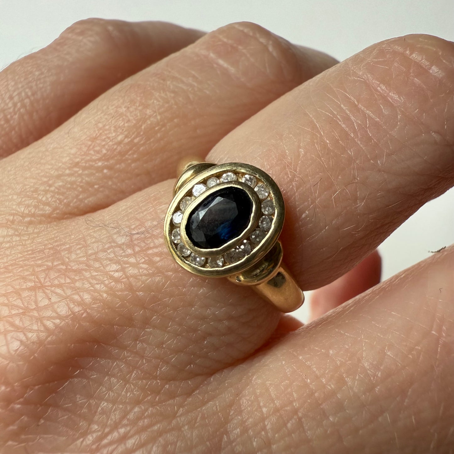 14k Yellow Gold Sapphire and Diamond Halo Ring Size 7