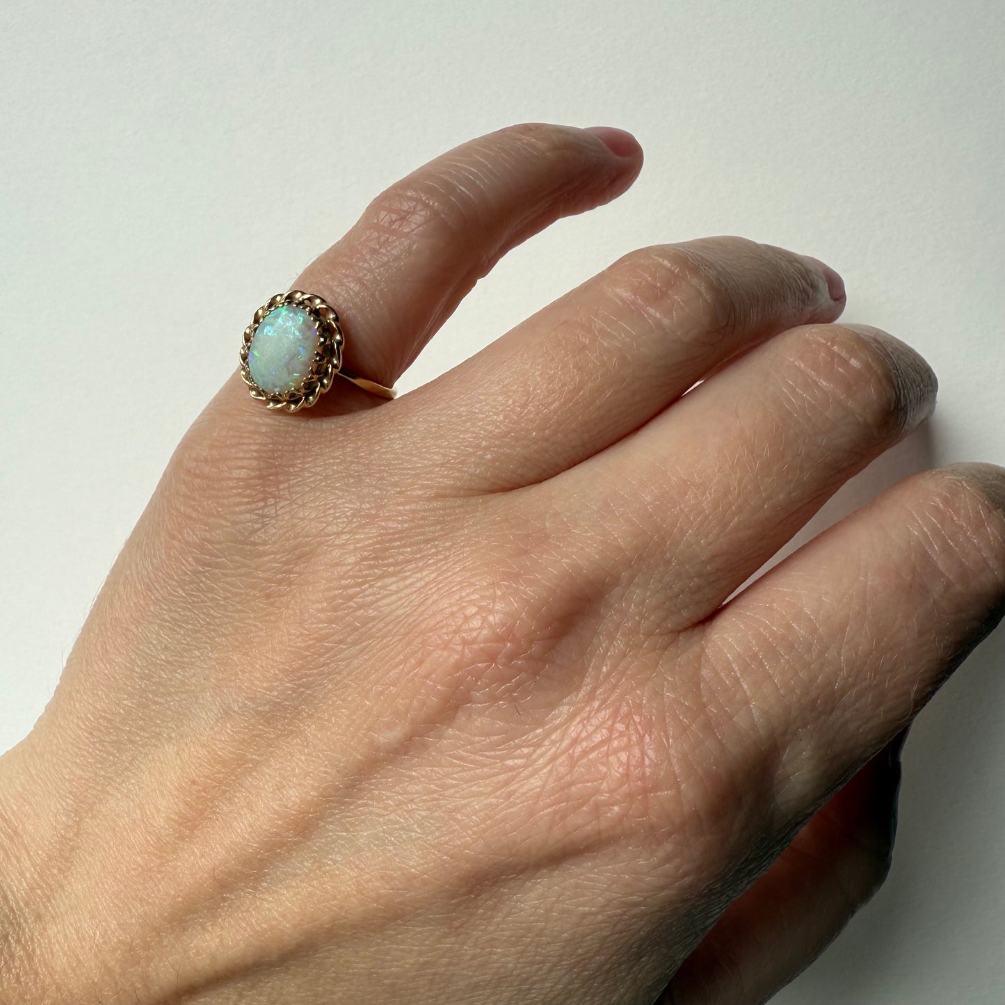 14K Twisted Rope Yellow Gold and Opal Halo Ring Size 4.25