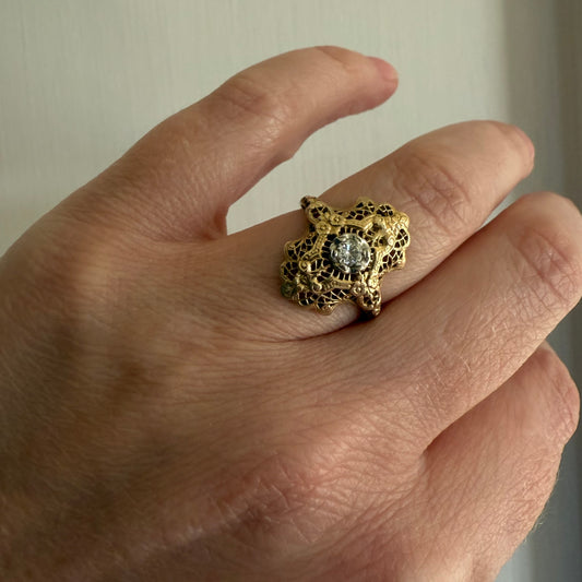 Art Deco 14k Gold Filigree with .15ct Diamond Ring Size 6