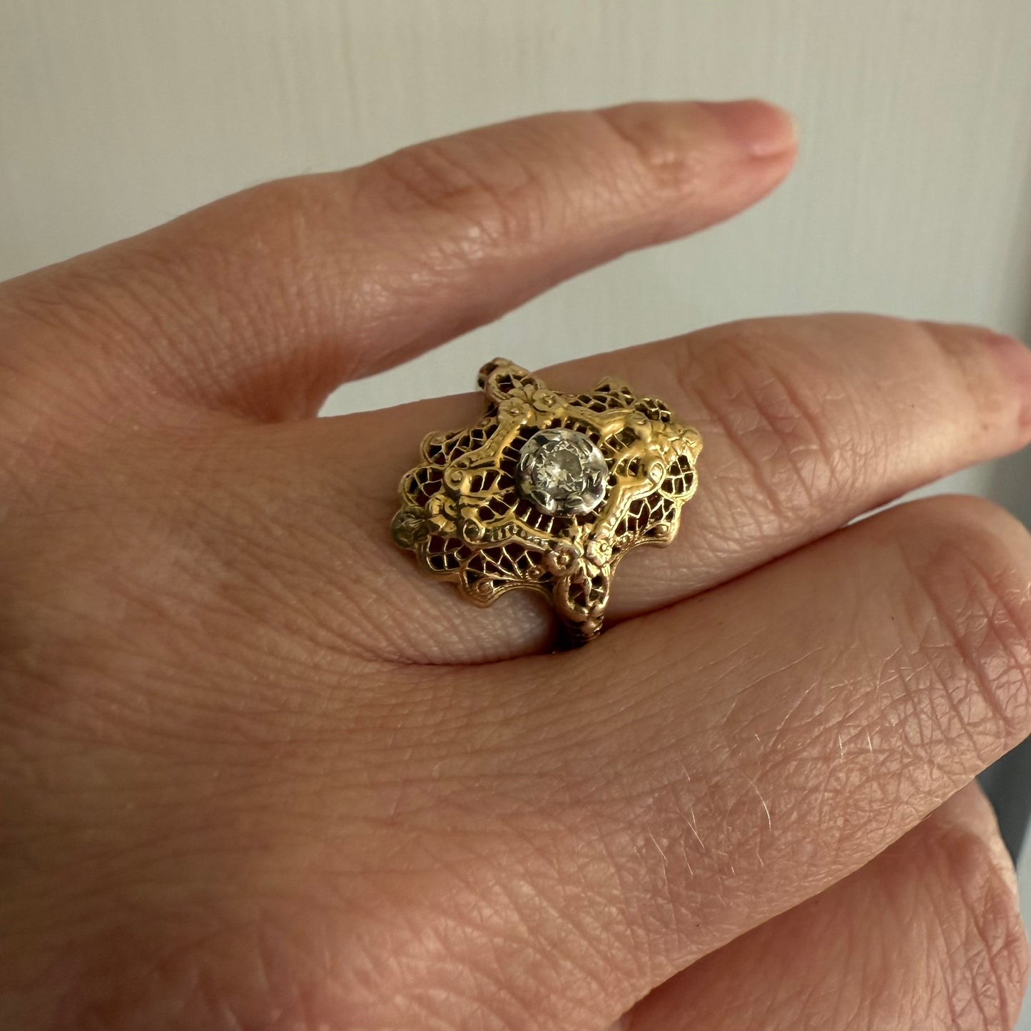 Art Deco 14k Gold Filigree with .15ct Diamond Ring Size 6