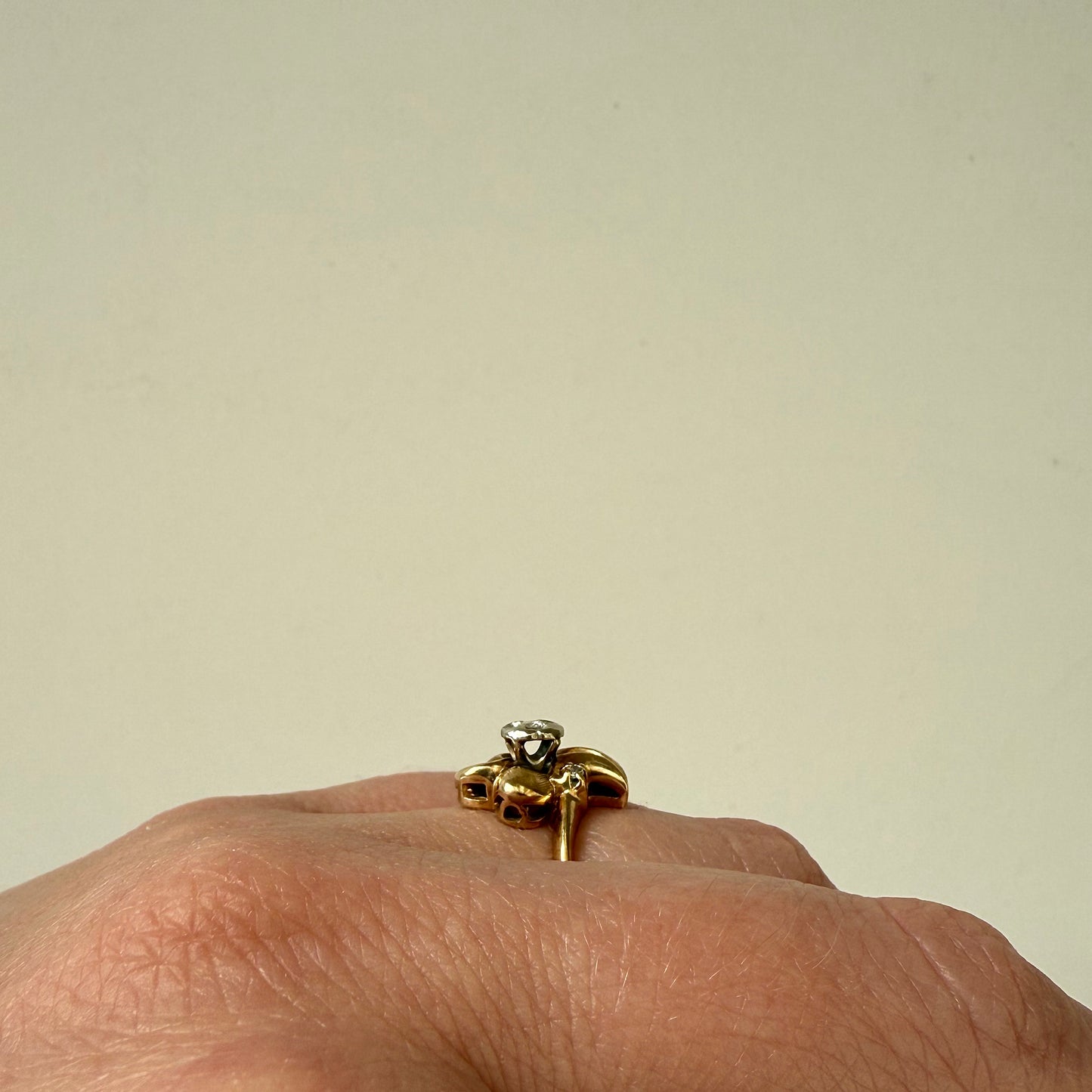 14k Yellow Gold Diamond Leaf Ring Size 5.75