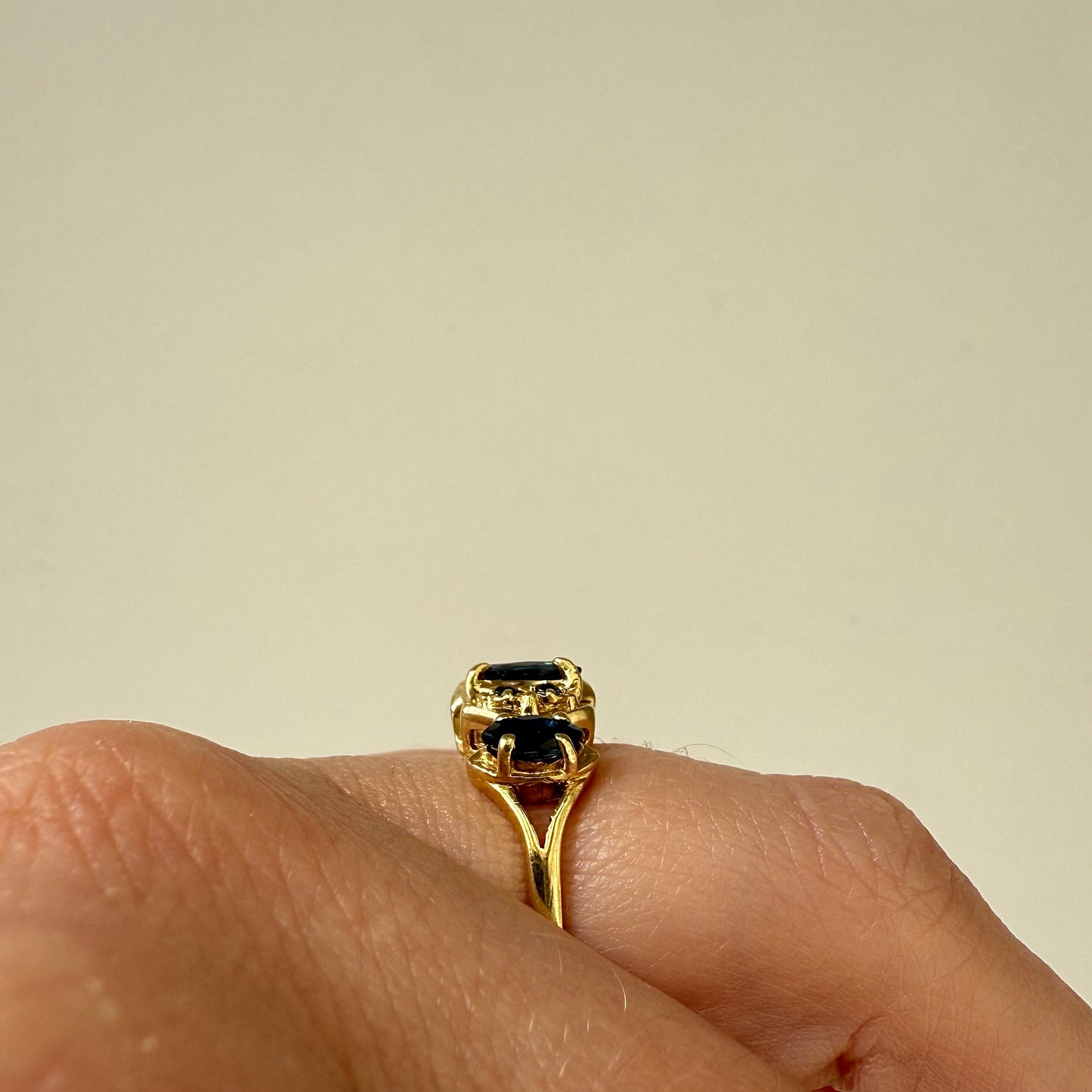 14k Plumb Gold Marquise Sapphire Ring Size 6.25