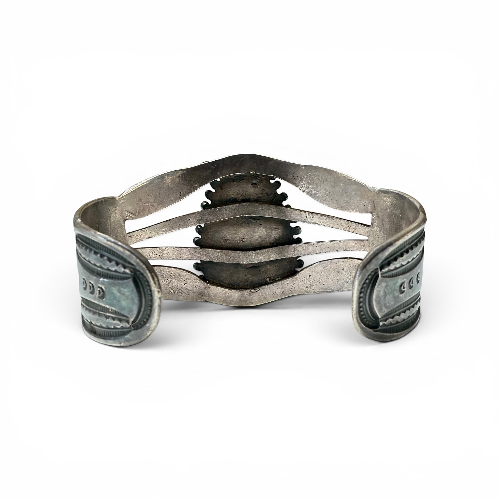 Vintage Sterling Silver & Turquoise Diné (Navajo) Bracelet
